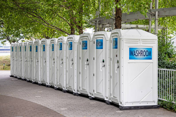 Best Portable restroom trailer rental  in Jacksboro, TN