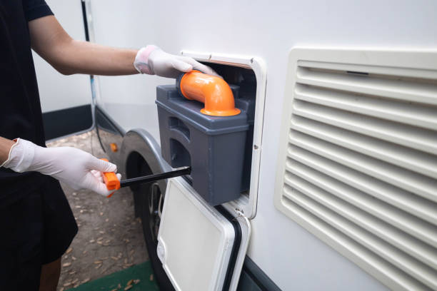 Portable Toilet Options We Offer in Jacksboro, TN